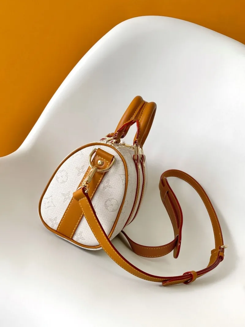Alternative view of LV Speedy Bags-158
