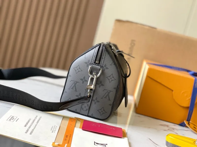 Alternative view of LV Speedy Bags-166