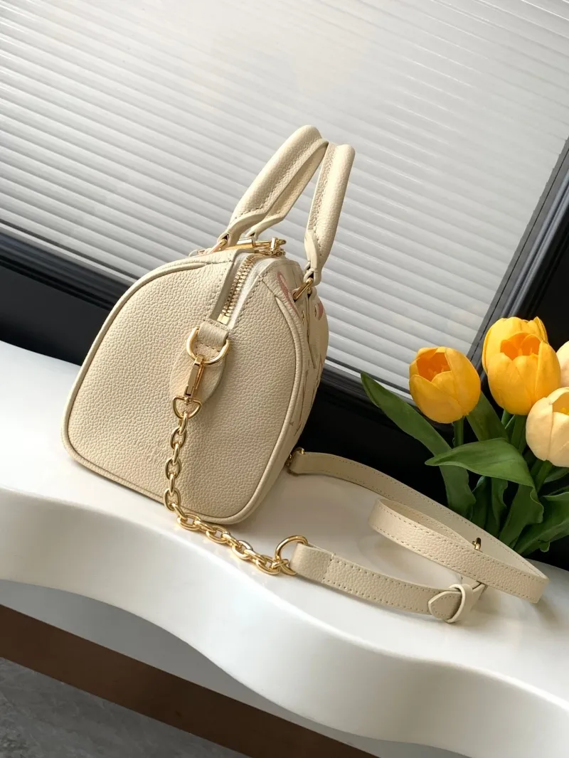 Alternative view of LV Speedy Bags-178