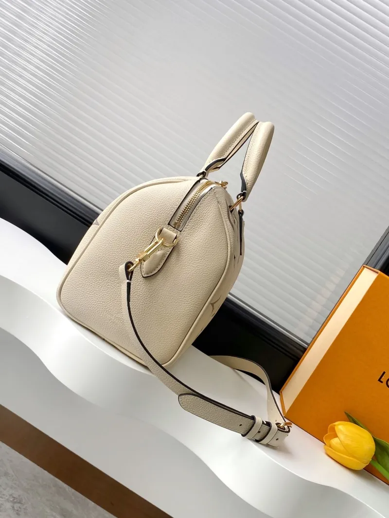 Alternative view of LV Speedy Bags-190