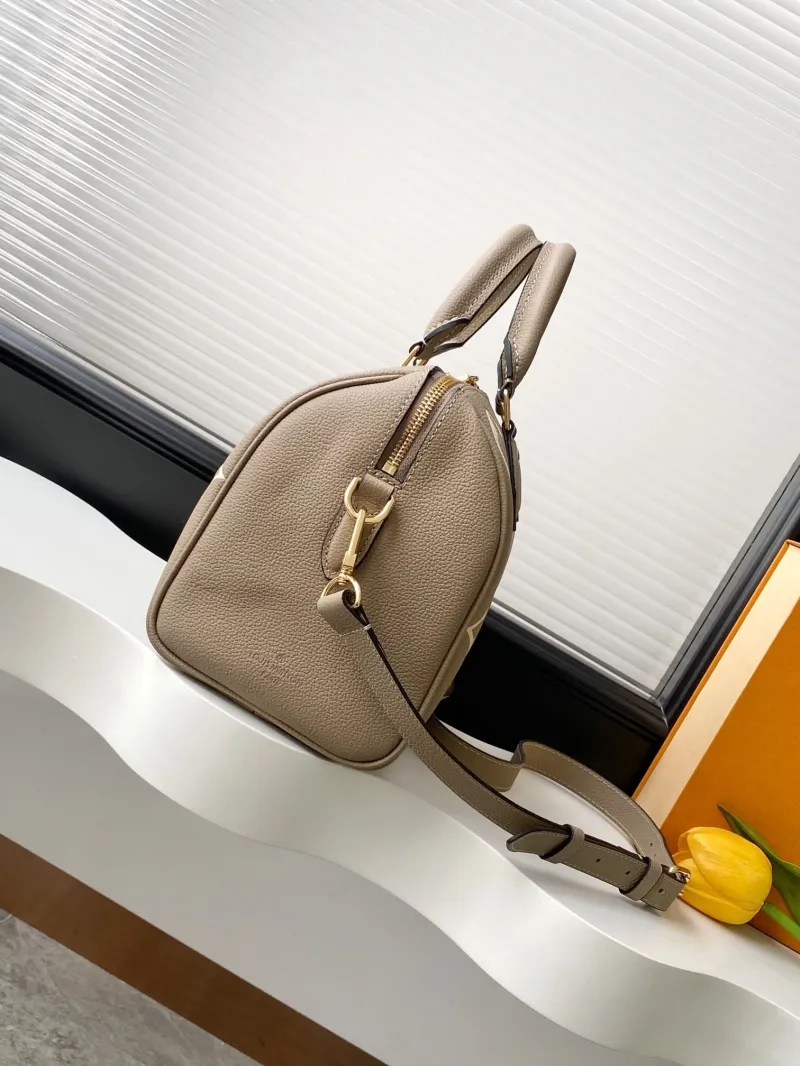 Alternative view of LV Speedy Bags-191