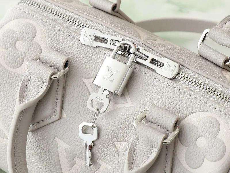 Alternative view of LV Speedy Bags-208