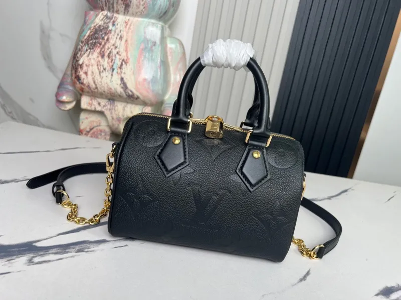 Alternative view of LV Speedy Bags-210
