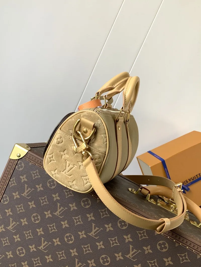 Alternative view of LV Speedy Bags-246