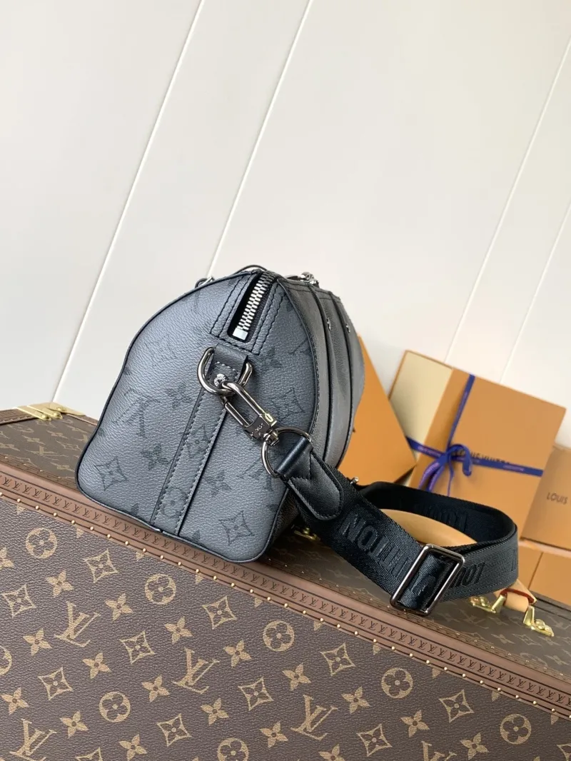 Alternative view of LV Speedy Bags-250