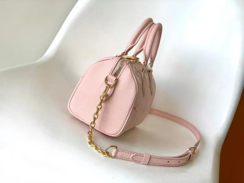 Alternative view of LV Speedy Bags-256