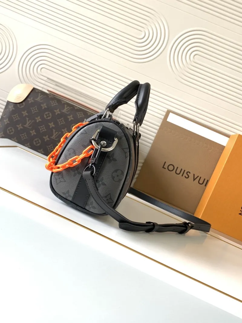 Alternative view of LV Speedy Bags-280