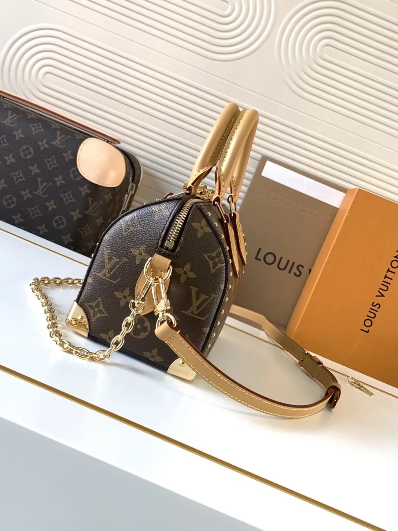 Alternative view of LV Speedy Bags-282
