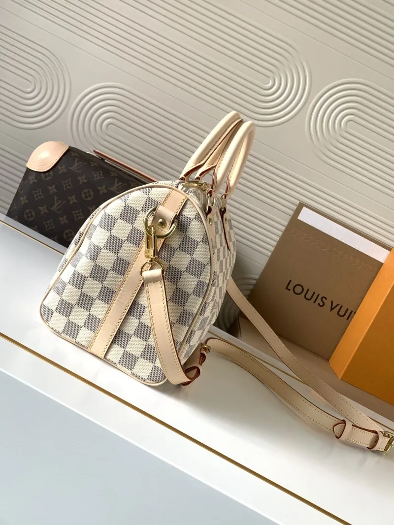 Alternative view of LV Speedy Bags-286