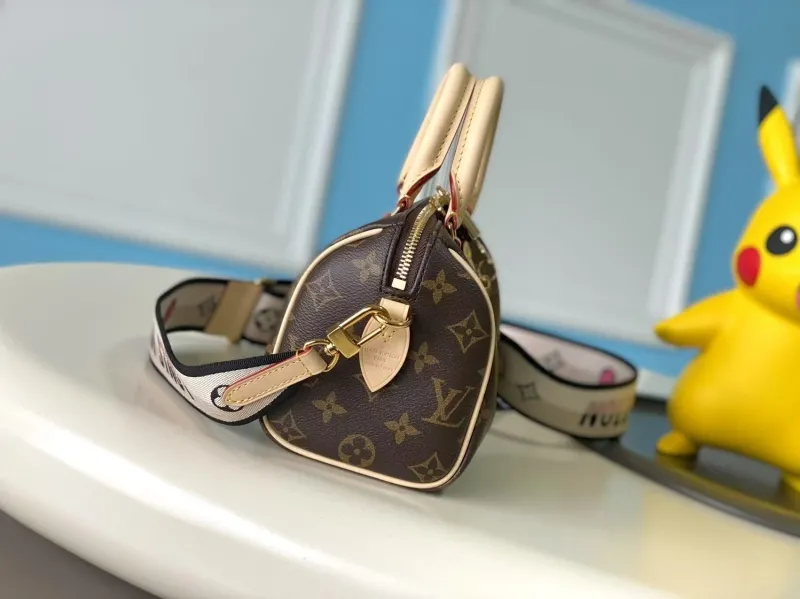 Alternative view of LV Speedy Bags-296