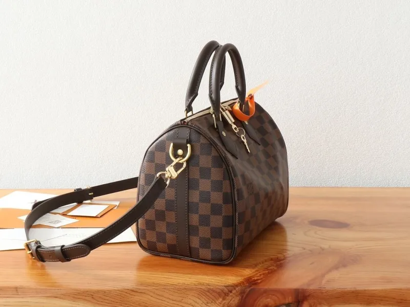 Alternative view of LV Speedy Bags-329