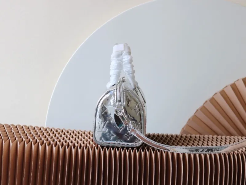 Alternative view of LV Speedy Bags-353