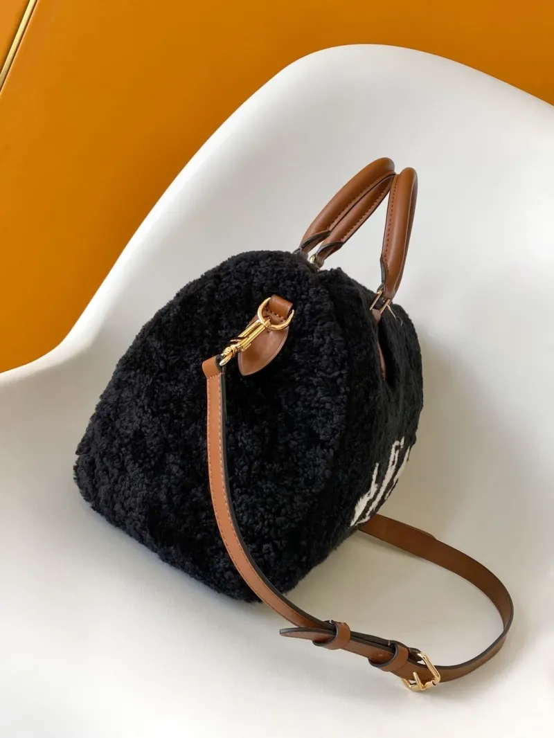 Alternative view of LV Speedy Bags-355