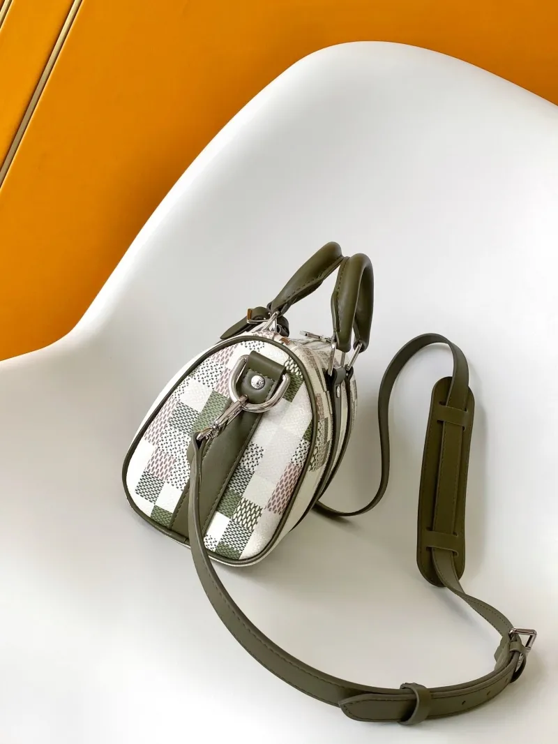 Alternative view of LV Speedy Bags-361