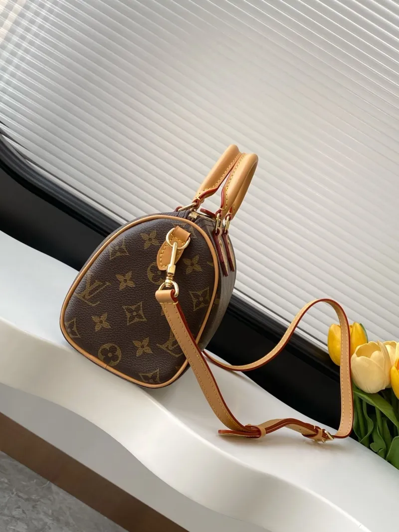 Alternative view of LV Speedy Bags-368