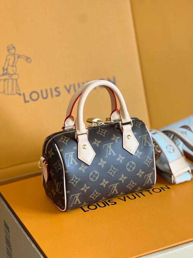 Alternative view of LV Speedy Bags-371