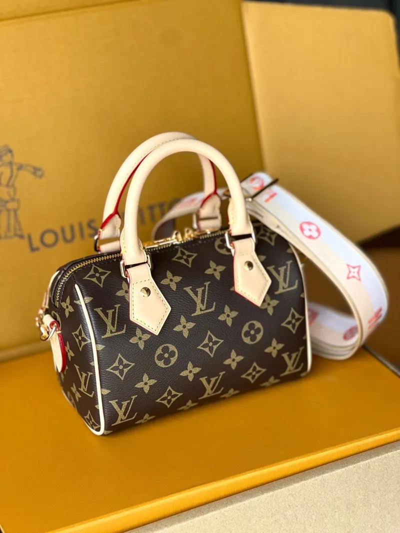 Alternative view of LV Speedy Bags-373