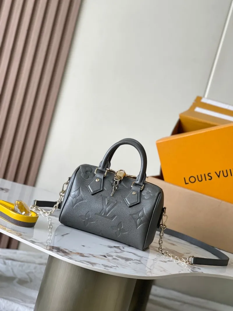 LV Speedy Bags-377