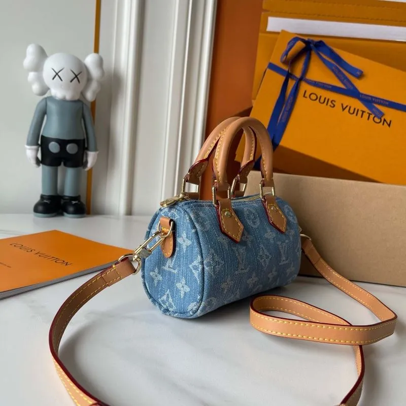 Alternative view of LV Speedy Bags-425