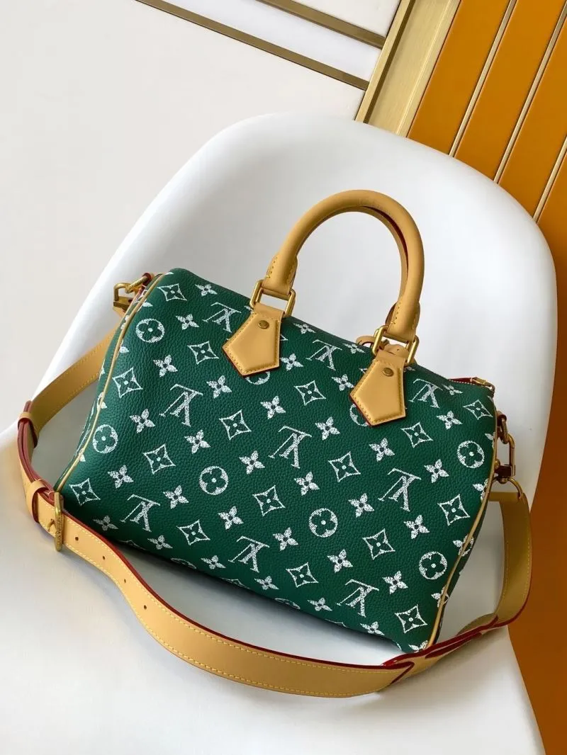 Alternative view of LV Speedy Bags-439