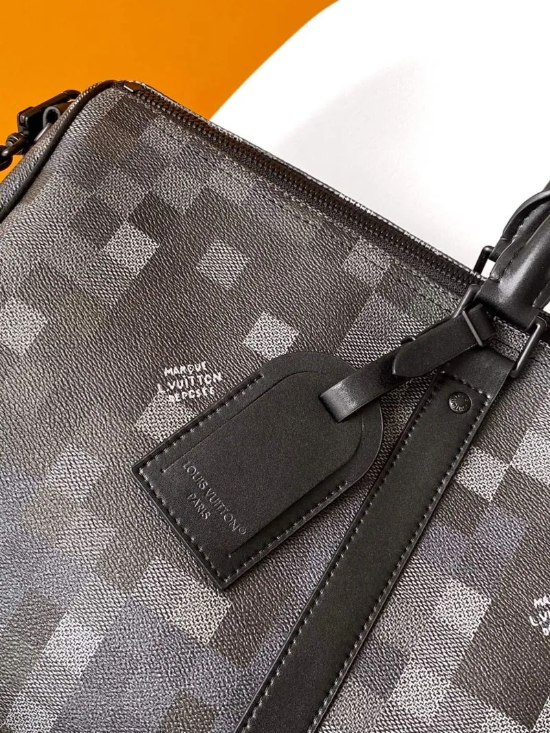 Alternative view of LV Speedy Bags-443