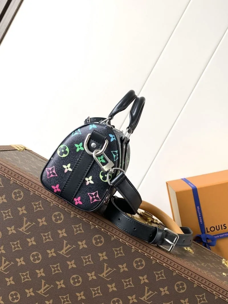 Alternative view of LV Speedy Bags-445