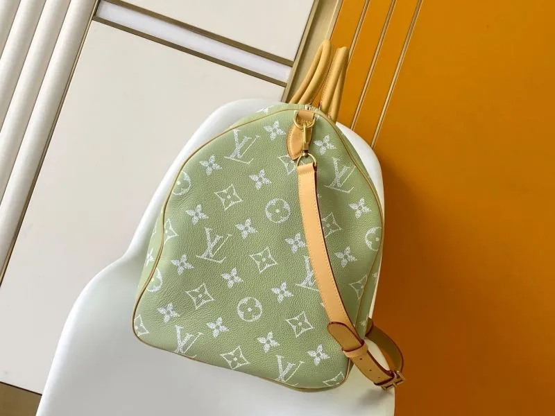 Alternative view of LV Speedy Bags-468