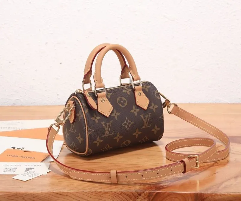 Alternative view of LV Speedy Bags-471