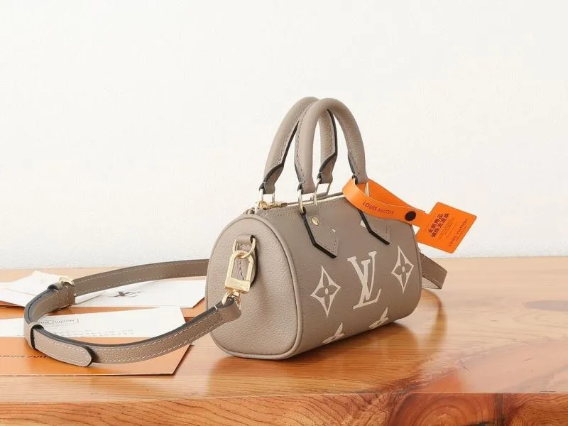Alternative view of LV Speedy Bags-479
