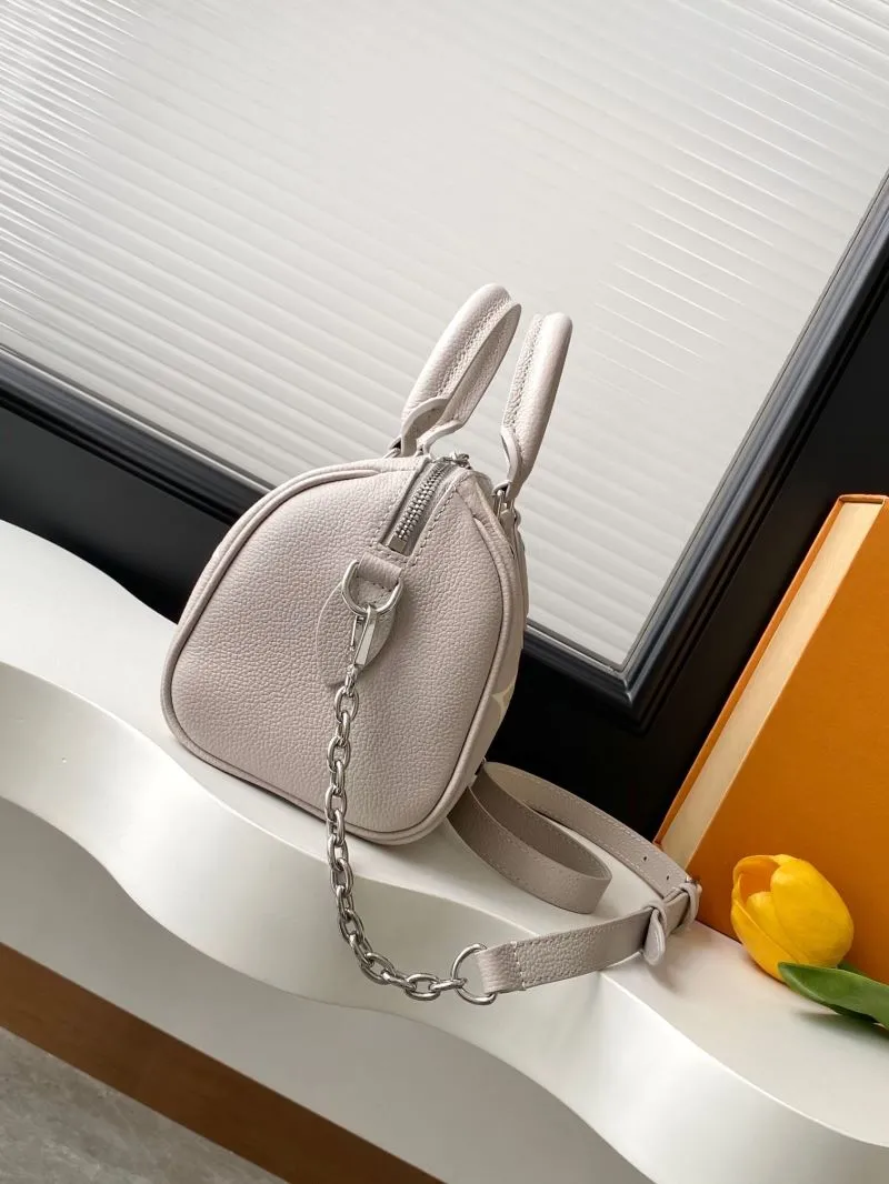 Alternative view of LV Speedy Bags-488