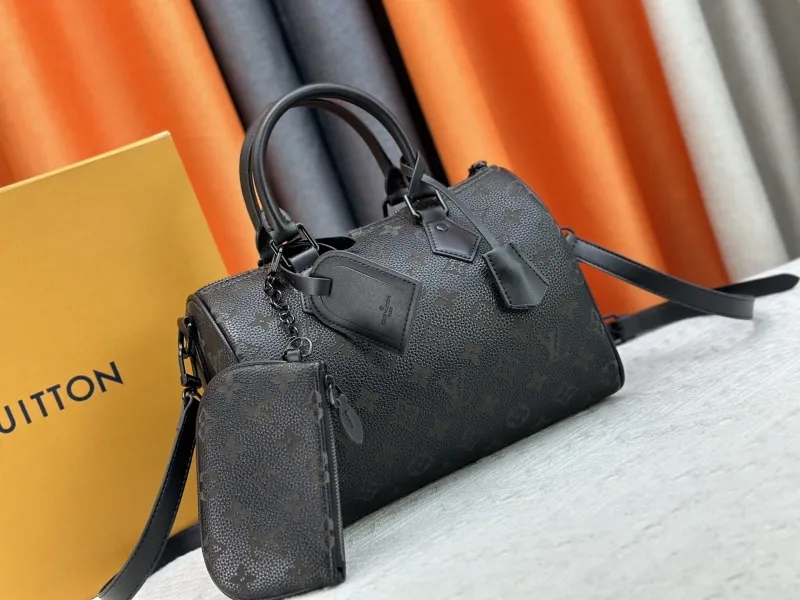 Alternative view of LV Speedy Bags-541