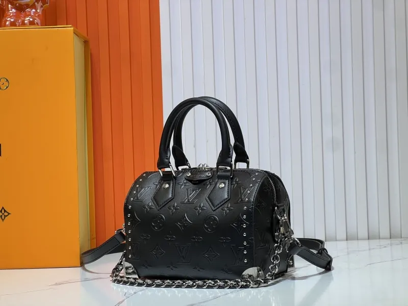 Alternative view of LV Speedy Bags-548