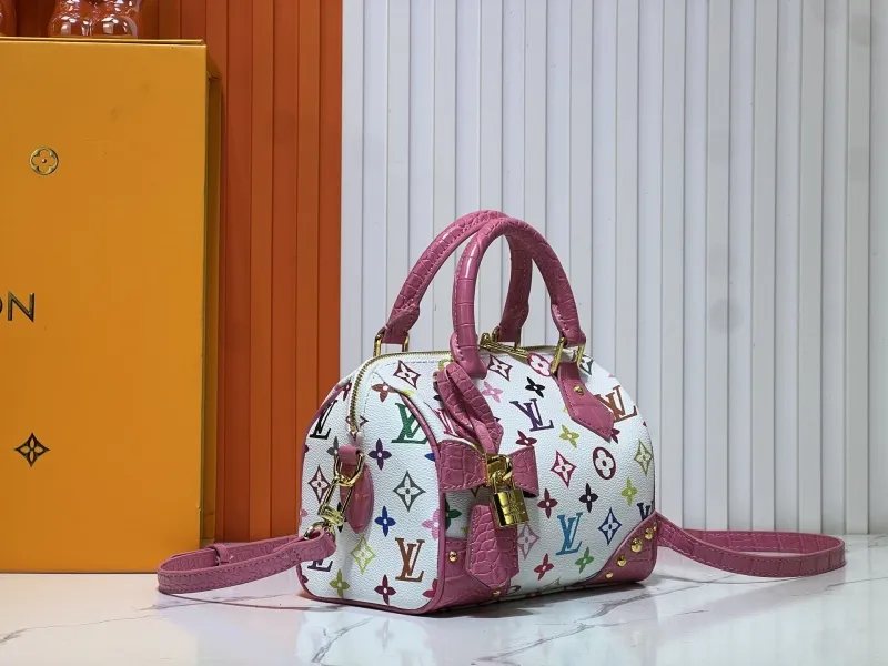 Alternative view of LV Speedy Bags-573