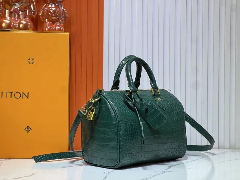 Alternative view of LV Speedy Bags-582