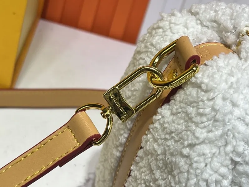 LV Speedy Bags-605 - Image 4