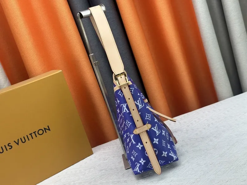 LV Top Handle Bags-11 - Image 4