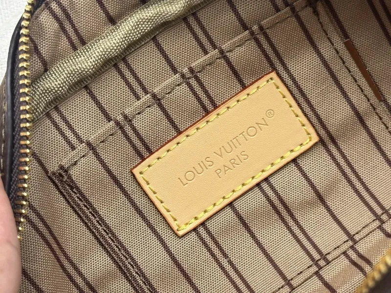 LV Top Handle Bags-19 - Image 9