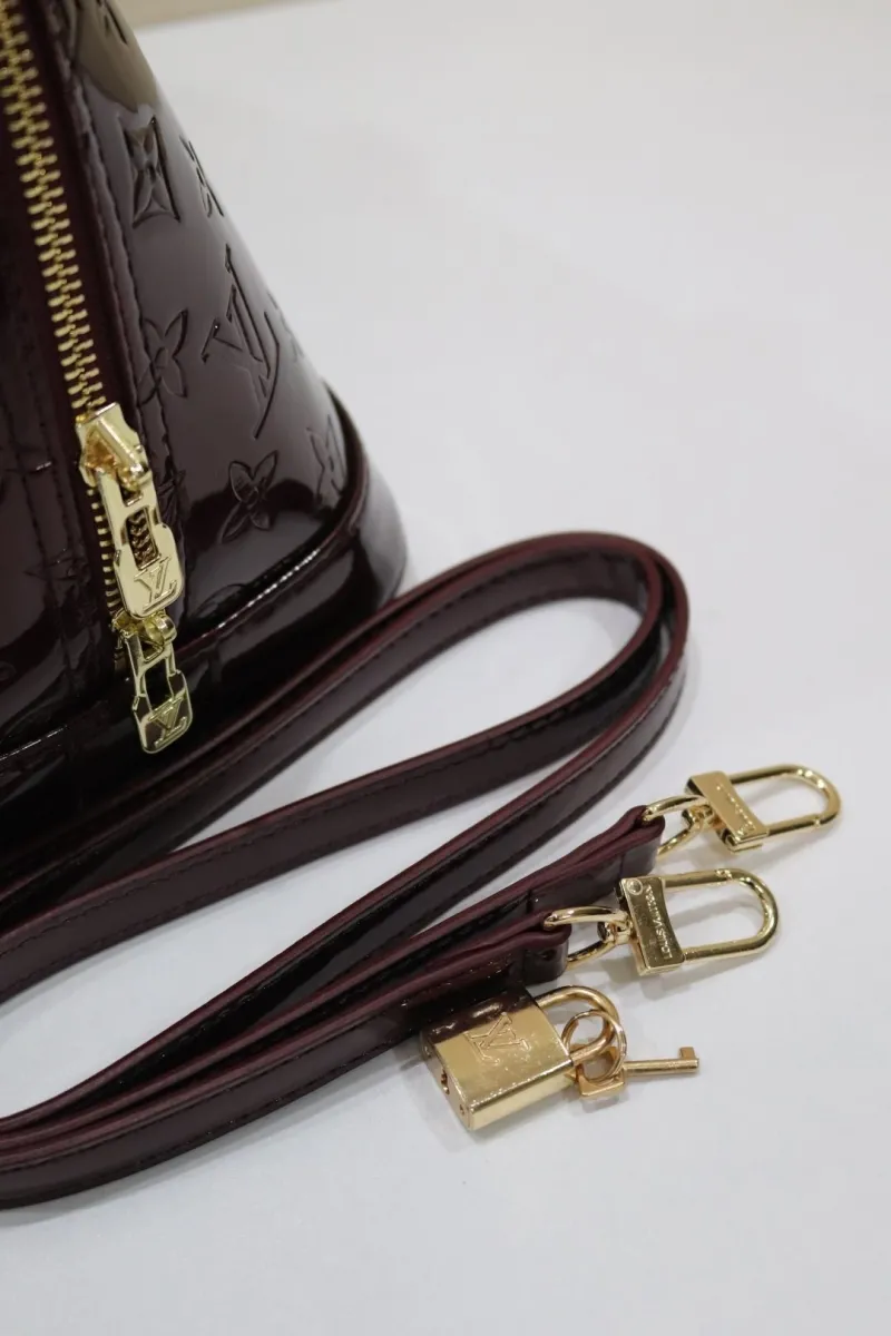 Alternative view of LV Top Handle Bags-53