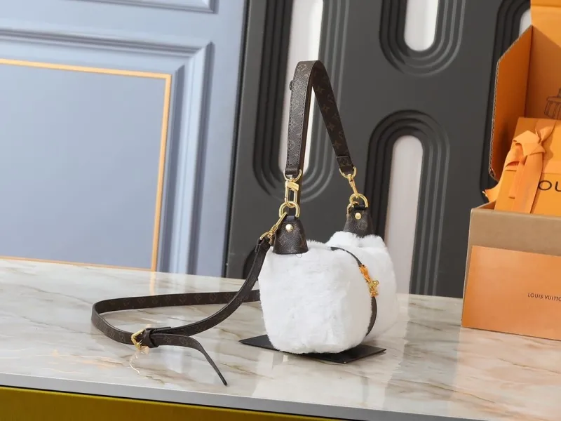 Alternative view of LV Top Handle Bags-59