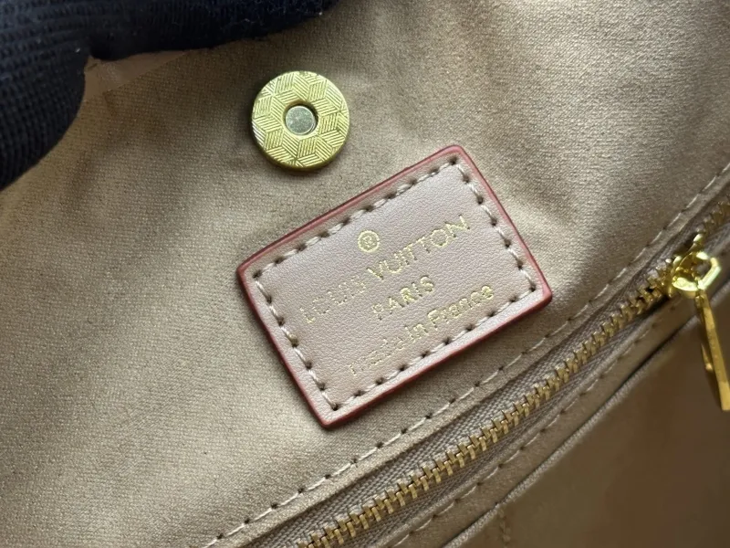 LV Top Handle Bags-101 - Image 8