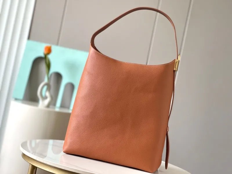 Alternative view of LV Top Handle Bags-219