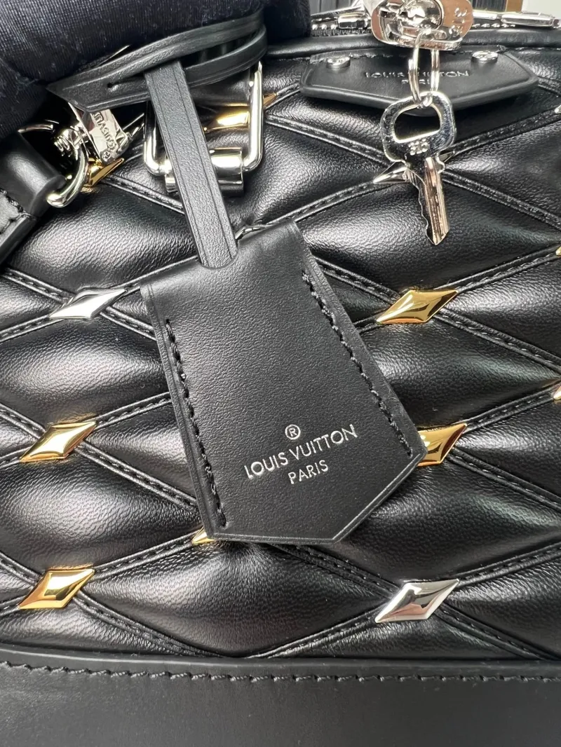Alternative view of LV Top Handle Bags-319