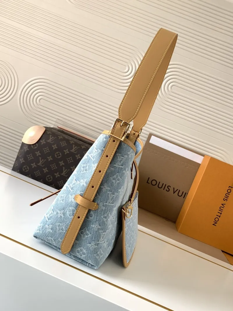 Alternative view of LV Top Handle Bags-443