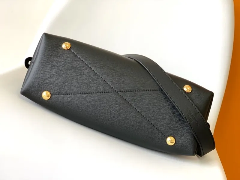 Alternative view of LV Top Handle Bags-460