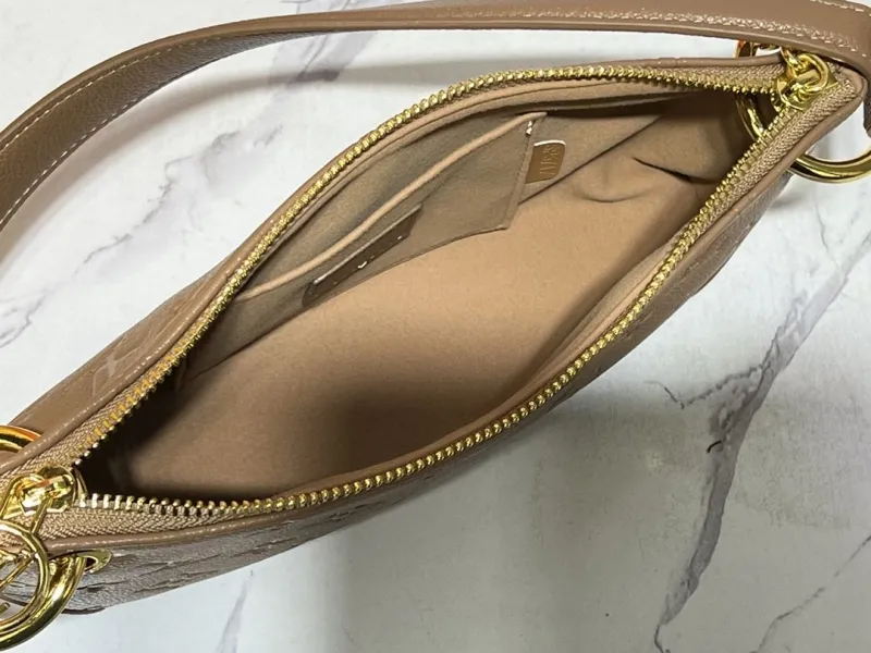 LV Top Handle Bags-495 - Image 8