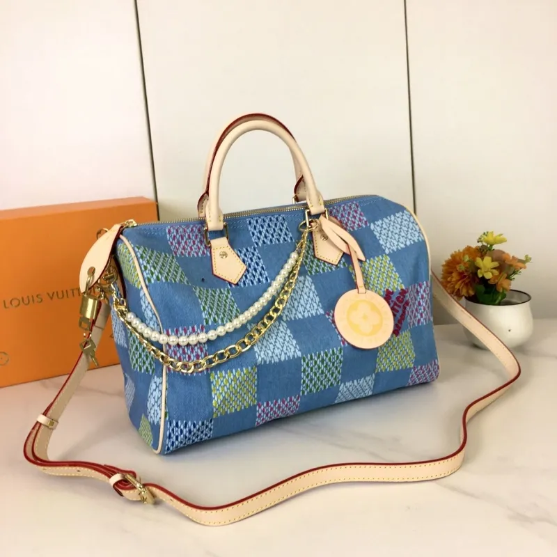 LV Travel Bags-7 - Image 3