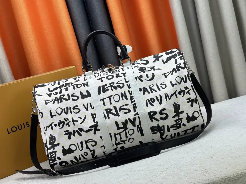 LV Travel Bags-8