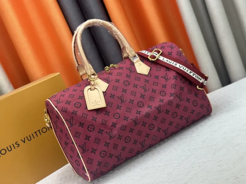Alternative view of LV Travel Bags-12