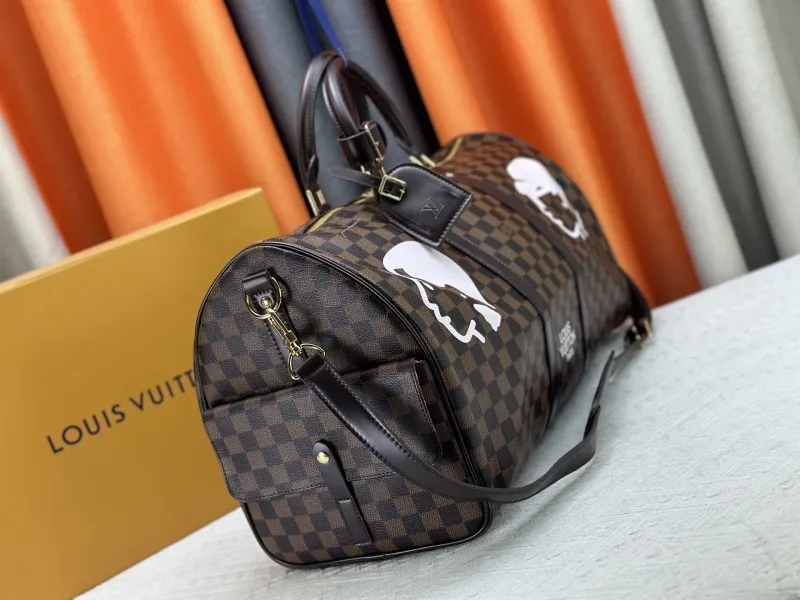 LV Travel Bags-21 - Image 3