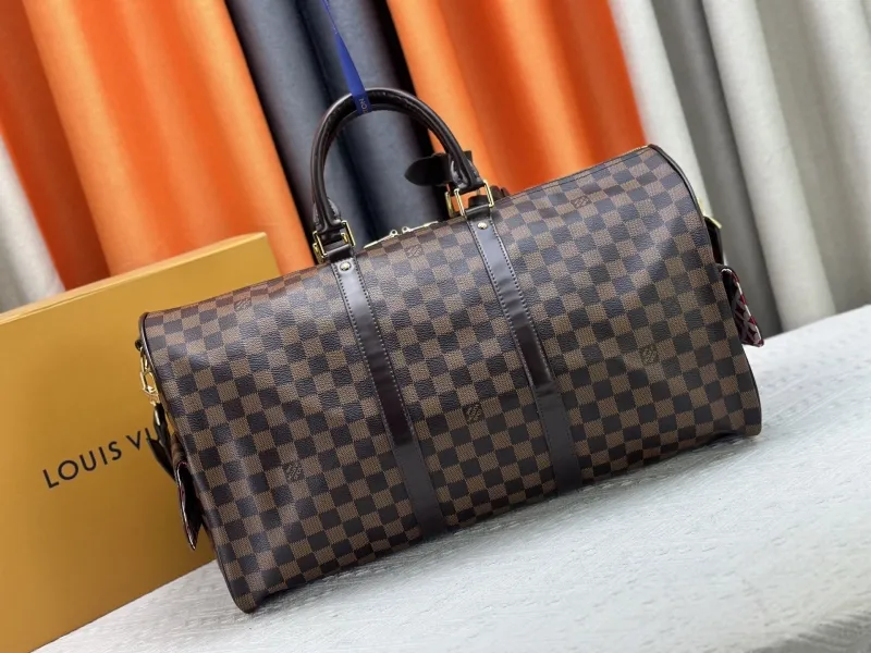 LV Travel Bags-21 - Image 4